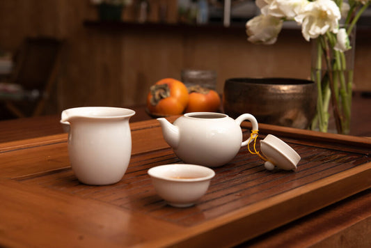 Porcelain Sharing Pitcher (5 oz) Atmospheric